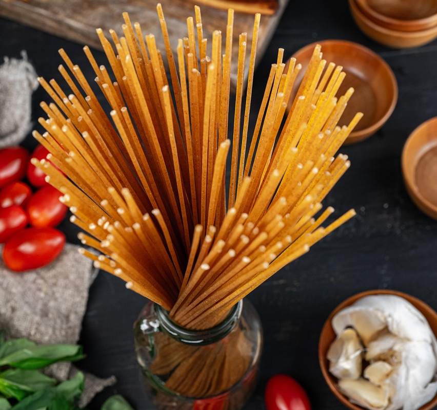 spaghetti con aglio disidratato